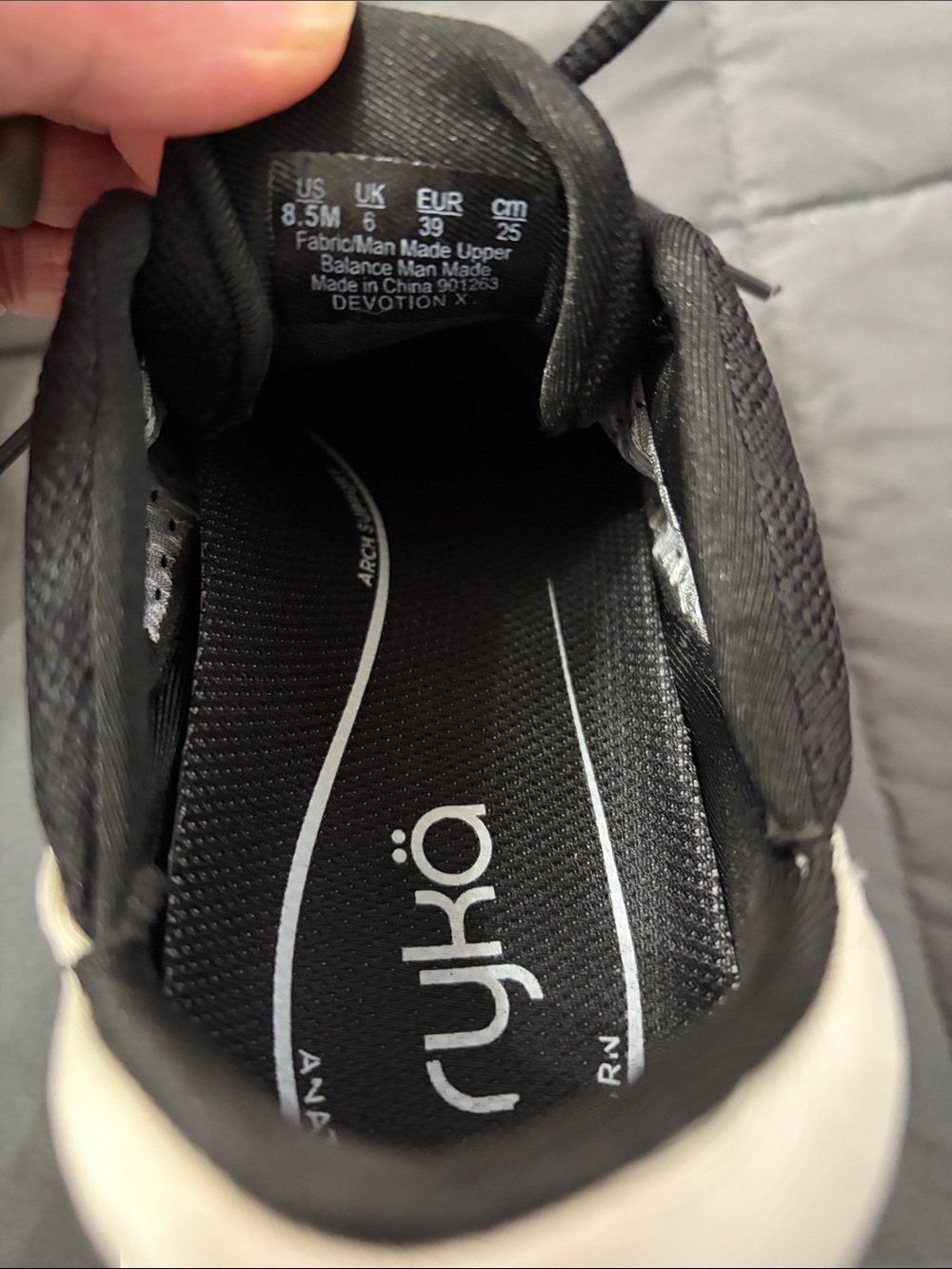 Ryka size 8.5 - Picture 8 of 10